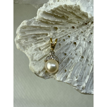 Sky Jewelry Золотой кулон с жемчугом и бриллиантами