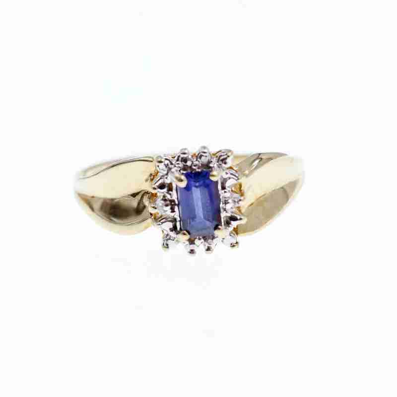Sky Jewelry Золотое кольцо с сапфирами и бриллиантами   Сапфировая сказка