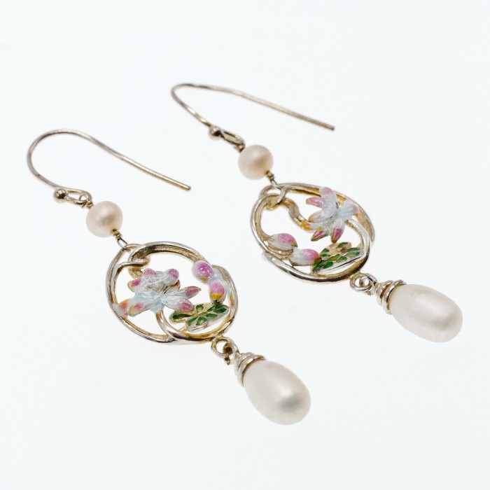 Sky Jewelry Серебряные серьги с жемчугом и эмалью  Счастье