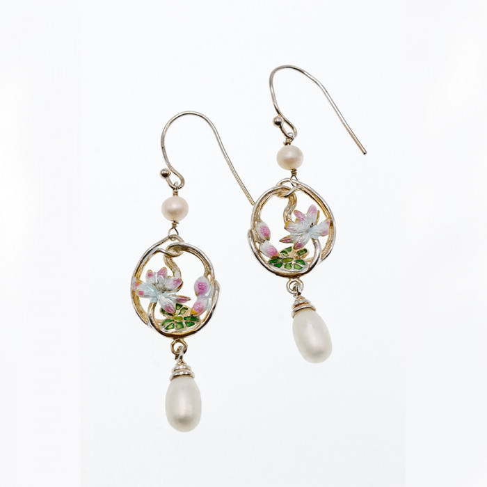Sky Jewelry Серебряные серьги с жемчугом и эмалью  Счастье