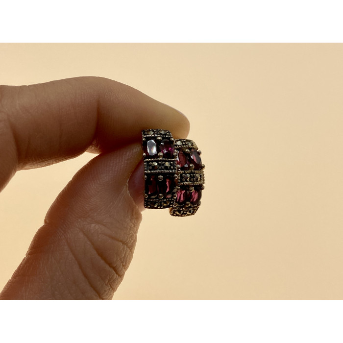 Sky Jewelry Серебряные серьги с альмандином и марказитом