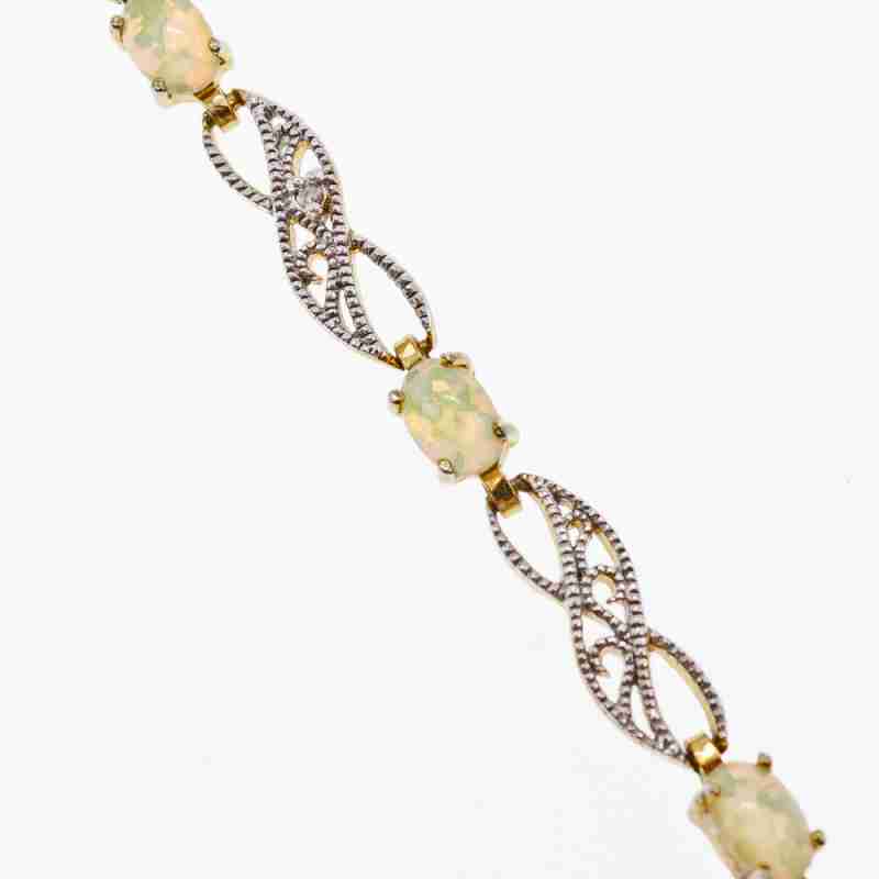 Sky Jewelry Серебряный браслет с опалом и бриллиантом