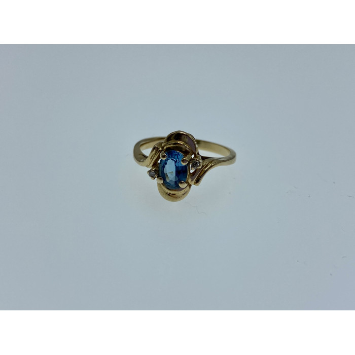 Sky Jewelry Золотое кольцо с топазом и бриллиантами   Лагуна