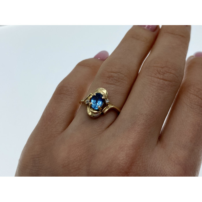 Sky Jewelry Золотое кольцо с топазом и бриллиантами   Лагуна