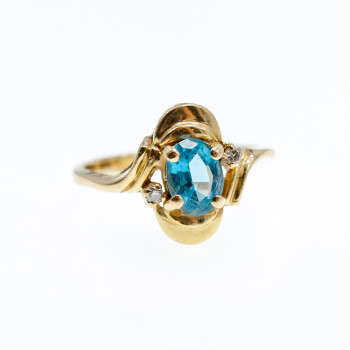 Sky Jewelry Золотое кольцо с топазом и бриллиантами   Лагуна