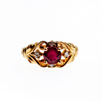 Sky Jewelry Серебряное кольцо в позолоте с рубином и фианитом