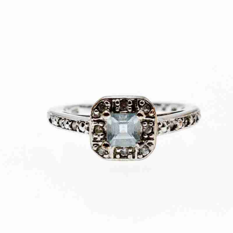 Sky Jewelry Серебряное кольцо с аквамарином и фианитами