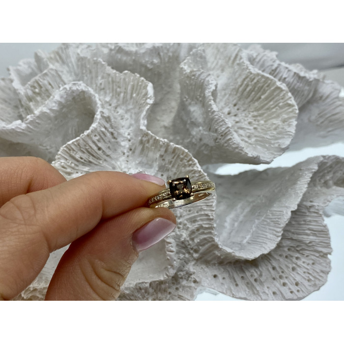 Sky Jewelry Серебряное кольцо с камнем гессонит и бриллиантами