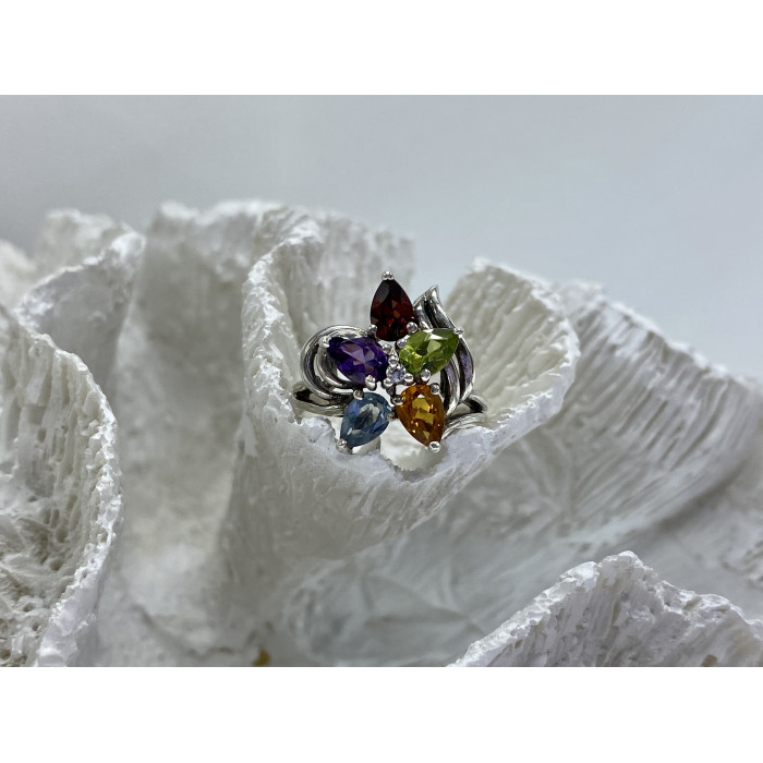 Sky Jewelry Серебряное кольцо с натуральными камнями Цветы