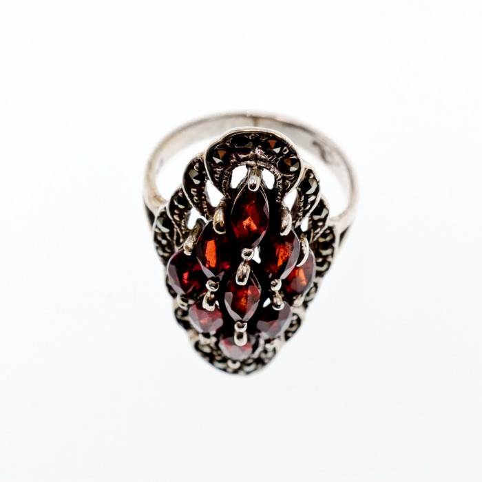 Sky Jewelry Серебряное кольцо с камнями гранат и морион