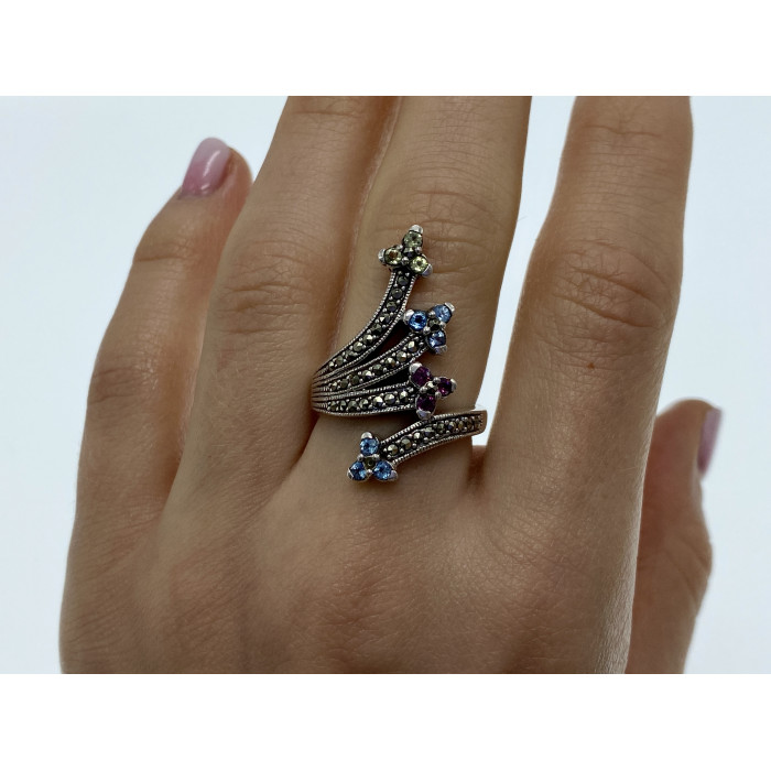 Sky Jewelry Серебряное кольцо с камнями морион хризолит топаз и шпинель  Цветы