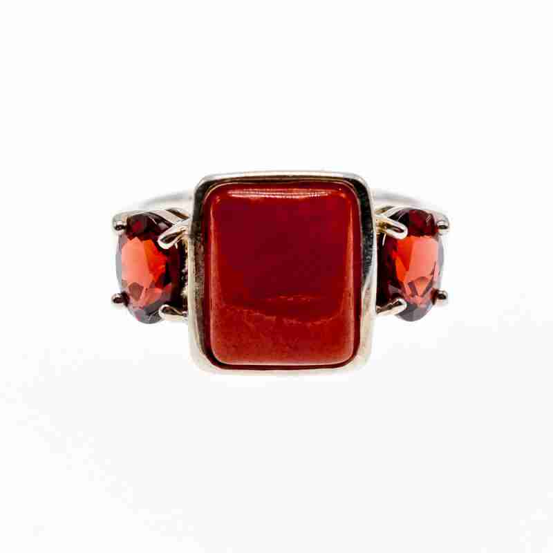 Sky Jewelry Серебряное кольцо с агатом и гранатом