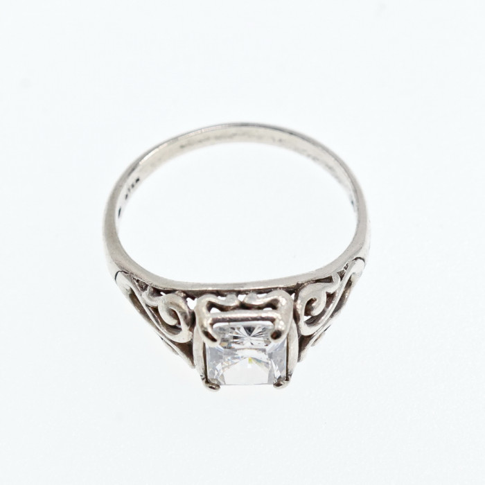 Sky Jewelry Серебряное кольцо с фианитом  Ажур