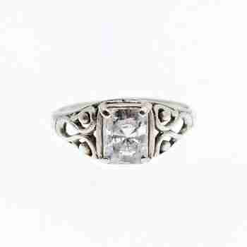 Sky Jewelry Серебряное кольцо с фианитом  Ажур