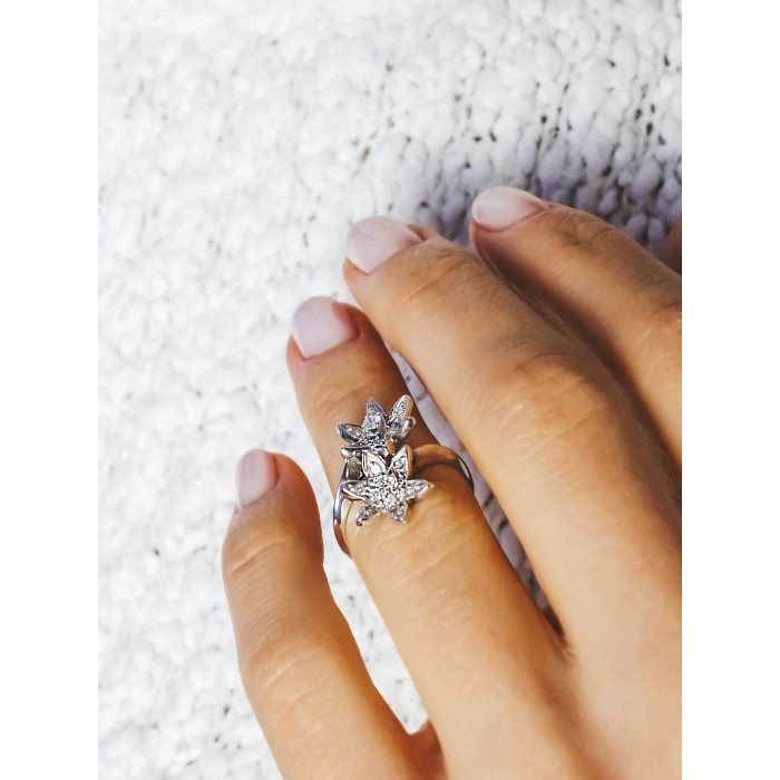 Sky Jewelry Золотое кольцо с бриллиантами   Цветы для души