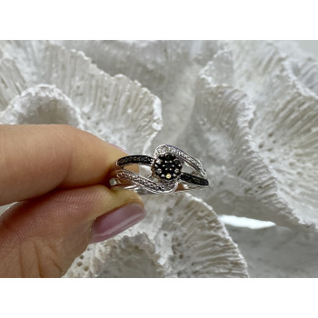 Sky Jewelry Серебряное кольцо с камнями шерл (турмалин)  Цветы