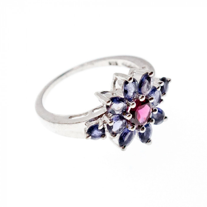 Sky Jewelry Серебряное кольцо с камнями танзанит и шпинель  Цветы