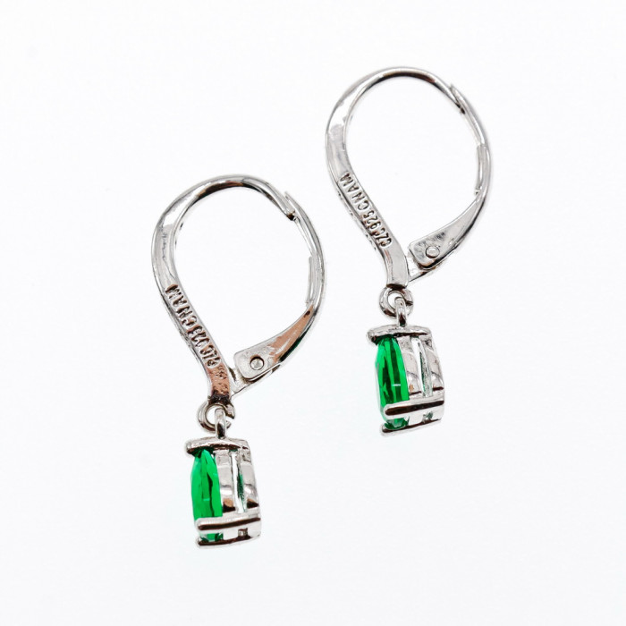 Sky Jewelry Серебряные серьги с изумрудом и фианитами  Летние