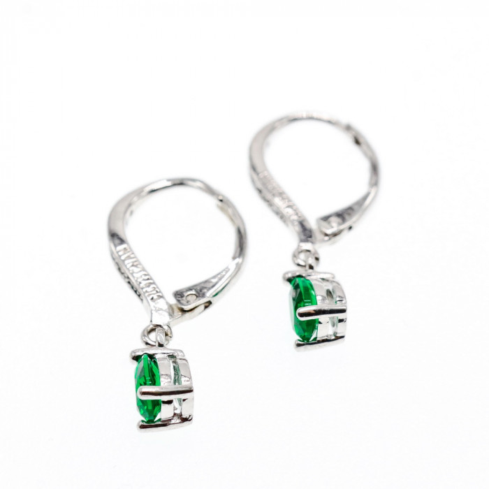 Sky Jewelry Серебряные серьги с изумрудом и фианитами  Летние