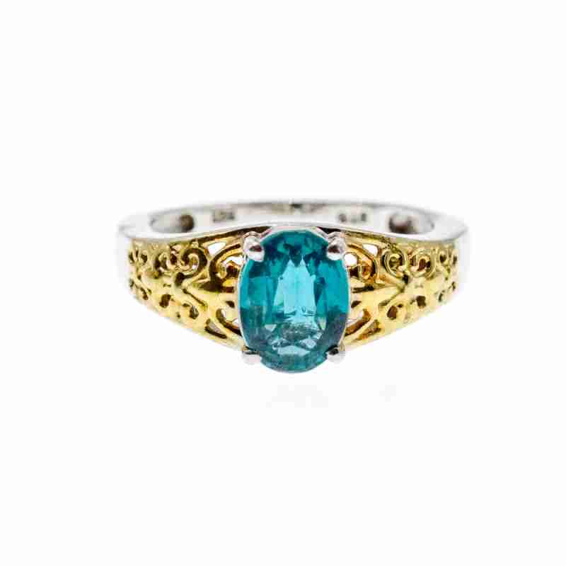 Sky Jewelry Серебряное кольцо с камнем шпинель  Ноты позолоты