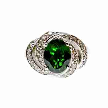 Sky Jewelry Серебряное кольцо с изумрудом и кварцем  Мечта