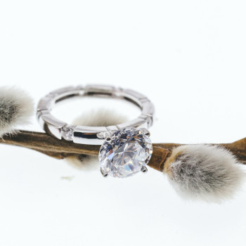 Sky Jewelry Серебряное кольцо с фианитами  Сияние алмаза