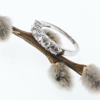 Sky Jewelry Серебряное кольцо с камнями гошенит Нежность