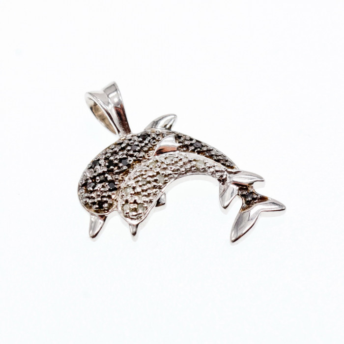 Sky Jewelry Серебряный кулон с камнями шпинель  Дельфин