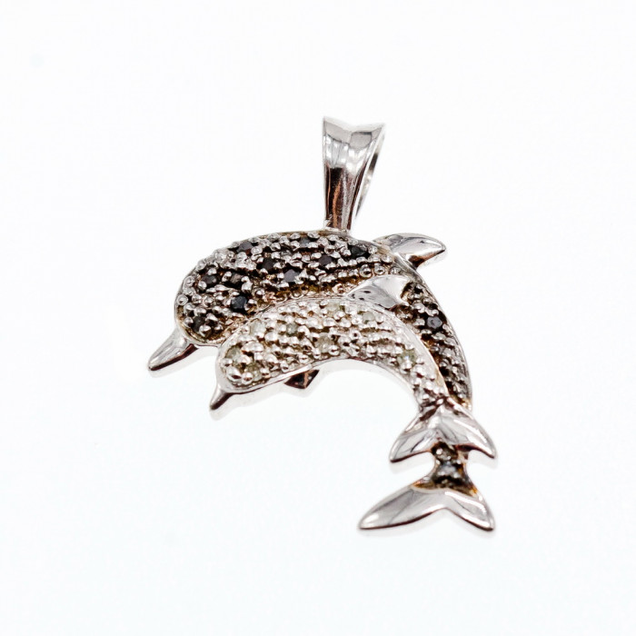 Sky Jewelry Серебряный кулон с камнями шпинель  Дельфин