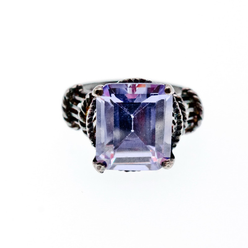 Sky Jewelry Серебряное кольцо с аметистом  Сказка
