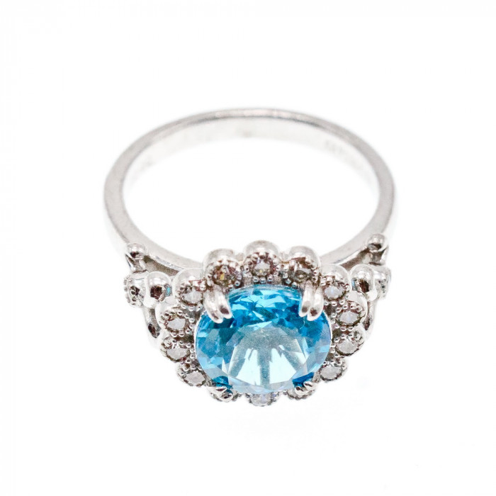 Sky Jewelry Серебряное кольцо с фианитами  Нежный цветок