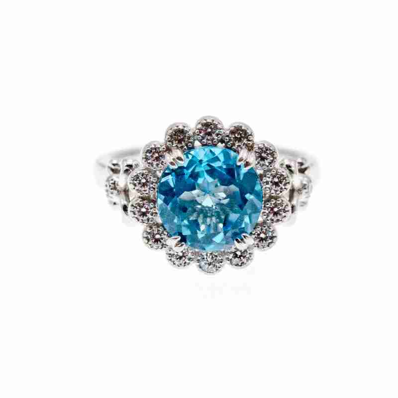 Sky Jewelry Серебряное кольцо с фианитами  Нежный цветок