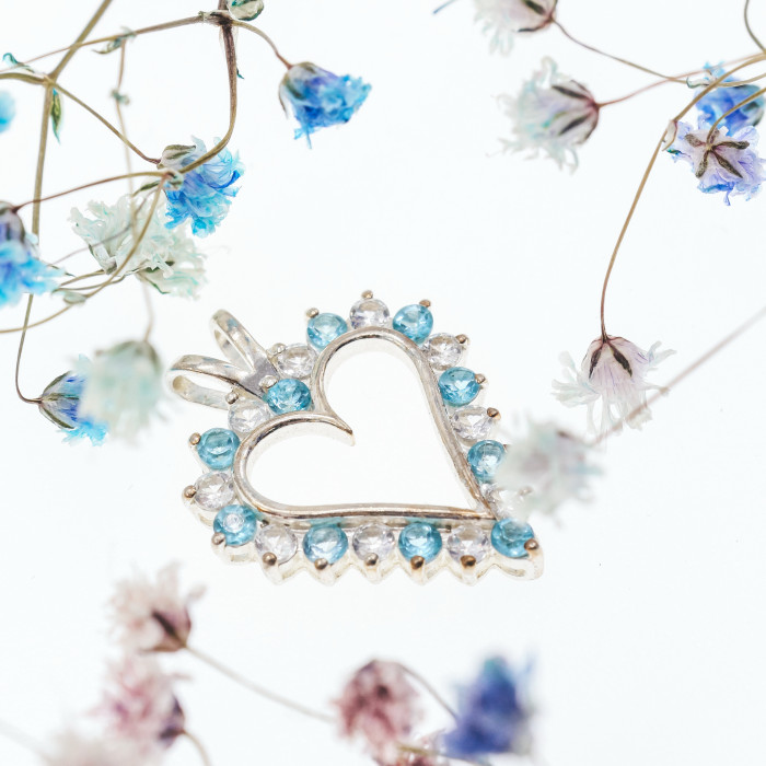 Sky Jewelry Серебряный кулон с топазом и бериллом   Сердце