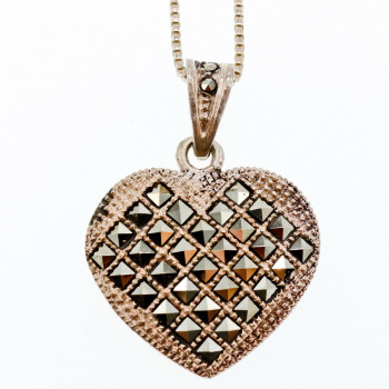 Sky Jewelry Серебряная цепочка с кулоном марказиты   Сердце