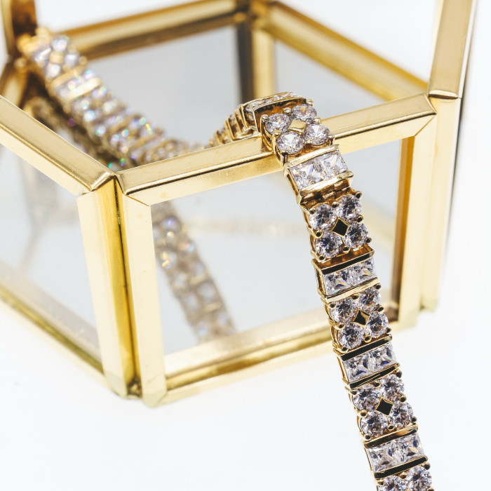 Sky Jewelry Серебряный браслет в позолоте с фианитами  Королева