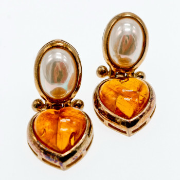 Sky Jewelry Серебряные серьги в позолоте с янтарем и перламутром  Сердце