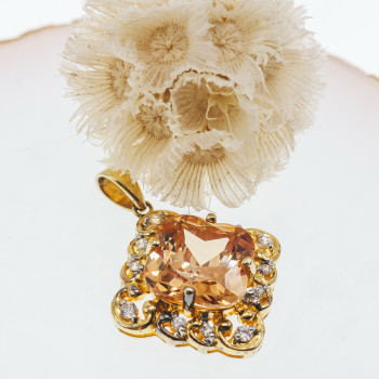 Sky Jewelry Серебряный кулон в позолоте с гелиодором и фианитами  Принцесса