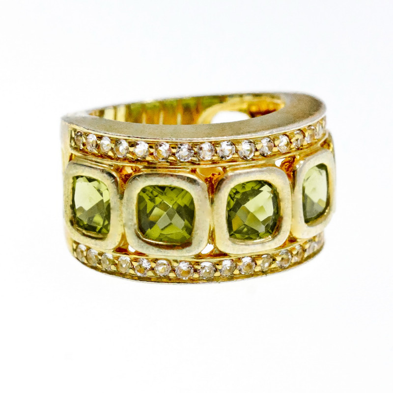 Sky Jewelry Серебряное кольцо в позолоте с хризолитом и фианитом  Мечта