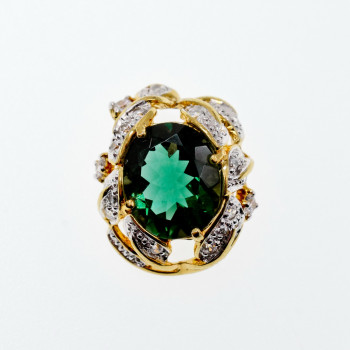 Sky Jewelry Серебряный кулон в позолоте с изумрудом и фианитами