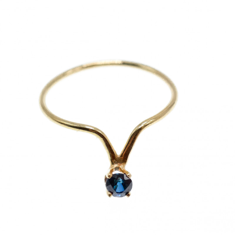 Sky Jewelry Золотое кольцо с сапфиром  Женственность