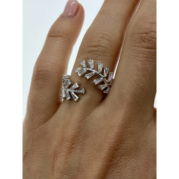Sky Jewelry Серебряное кольцо с фианитами Листва