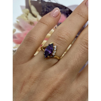 Sky Jewelry Серебряное кольцо в позолоте с аметистом и фианитами  Маркиз