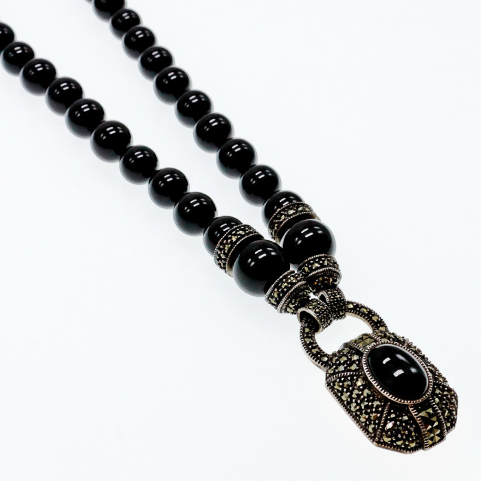 Sky Jewelry Серебряное ожерелье с нефритом и марказитом  Роскошь