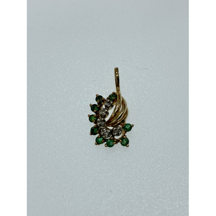 Sky Jewelry Золотой кулон с изумрудами и бриллиантами  Нежность