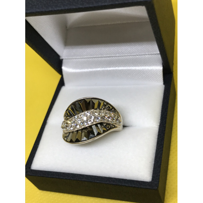 Sky Jewelry Серебряное кольцо с камнями черная Шпинель и черным турмалином