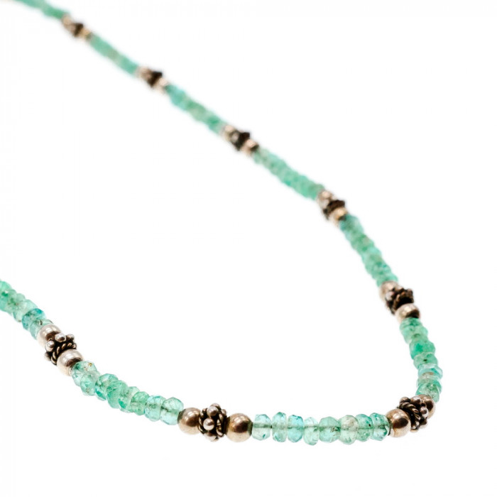 Sky Jewelry Серебряное ожерелье с нефритом  Настроение