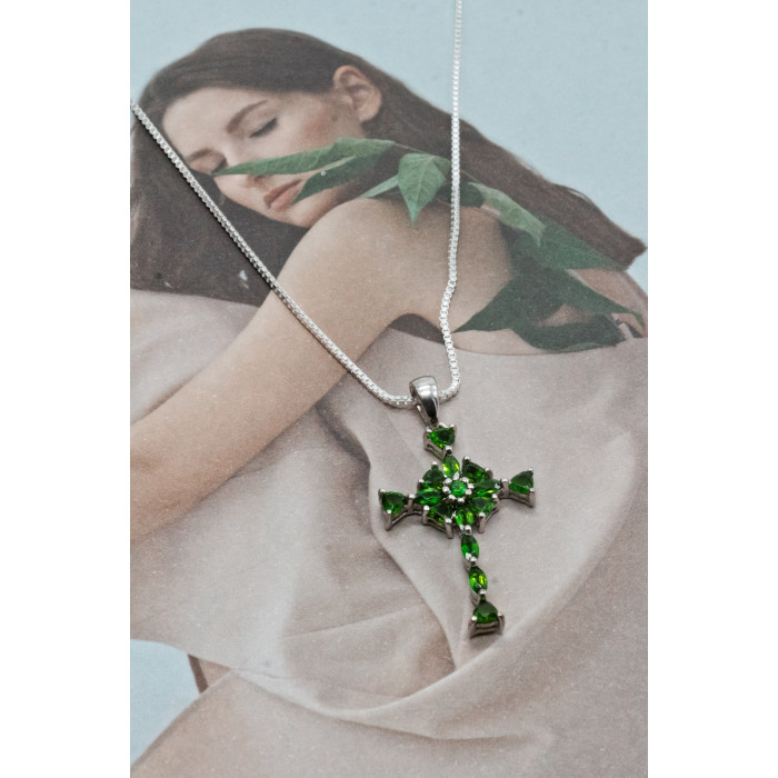 Sky Jewelry Серебряная цепочка с крестиком с камнями изумруд