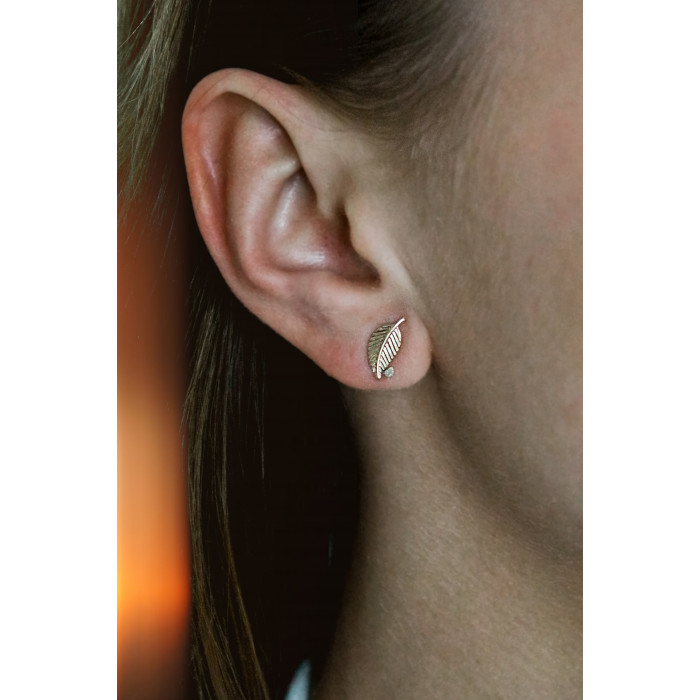 Sky Jewelry Золотые серьги с бриллиантом  Листва