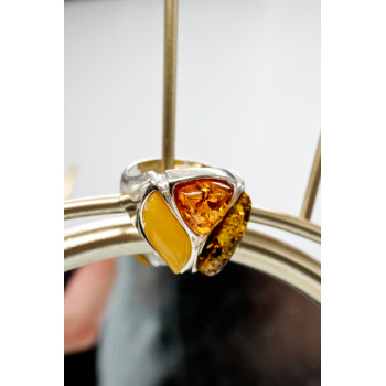 Sky Jewelry Серебряное кольцо с янтарем  Сказка