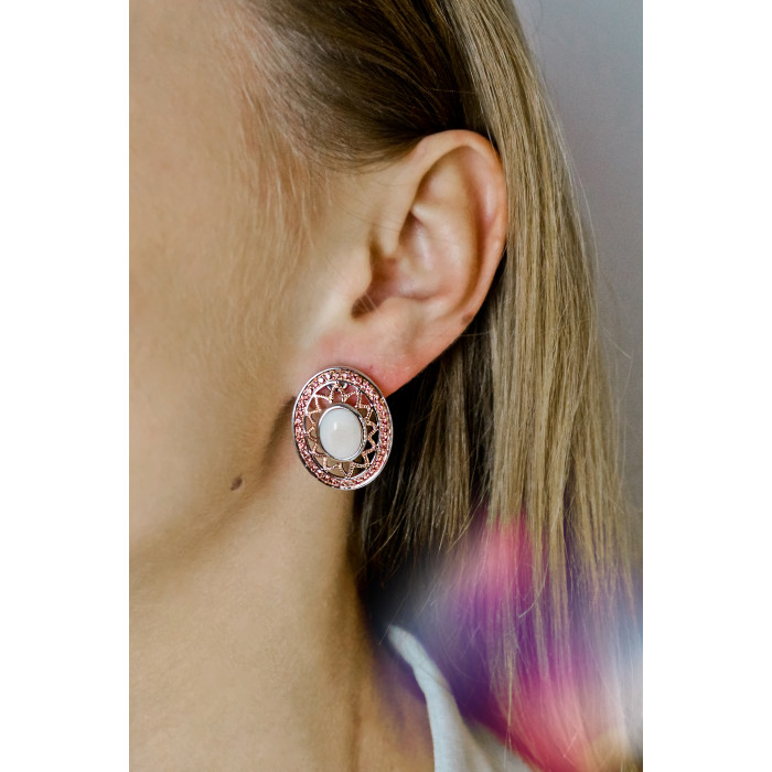 Sky Jewelry Серебряные серьги с перламутром и камнями гессонит